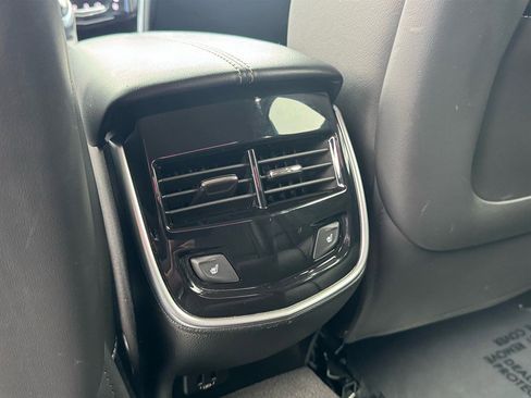 Used 2019 Cadillac XTS Luxury image 20