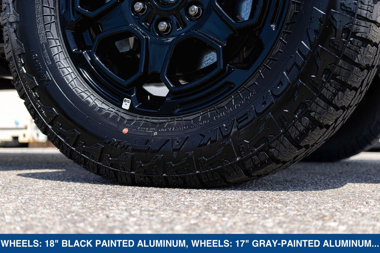 New 2026 Ford Ranger XLT w/ Black Appearance Package RWD image 21