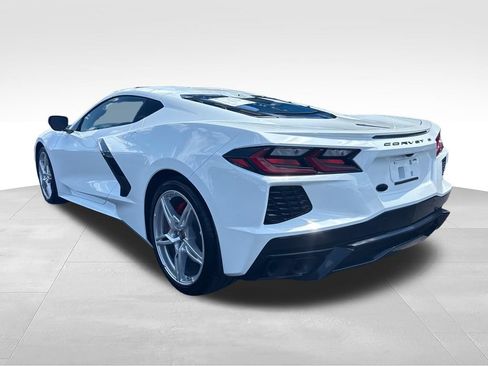 Used 2025 Chevrolet Corvette Stingray Coupe w/ 1LT RWD image 3