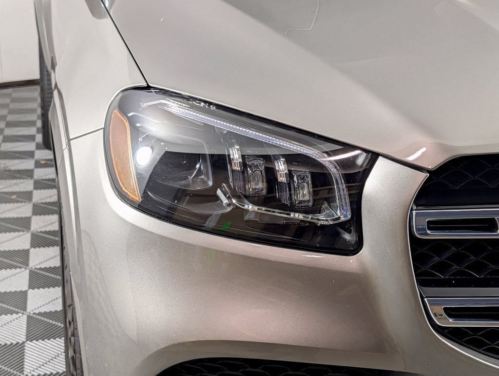 Used 2023 Mercedes-Benz GLS 450 4MATIC image 15