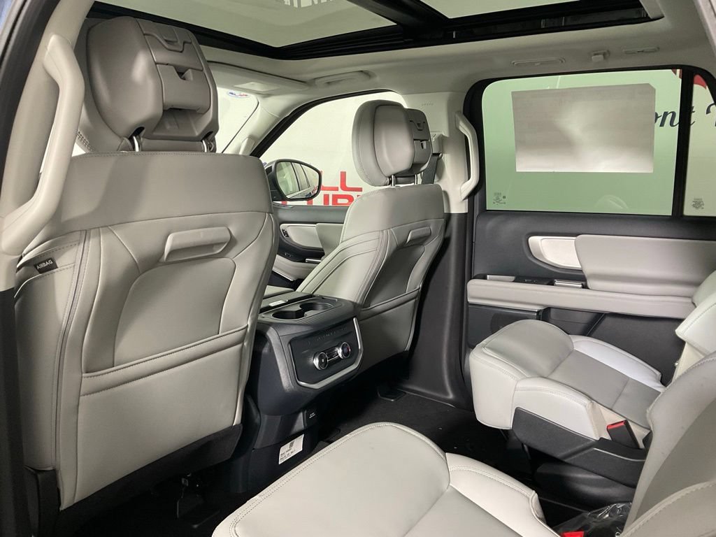 New 2027 Ford Expedition Max Active RWD image 15