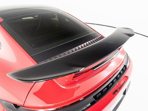 Certified 2025 Porsche 911 Carrera image 27