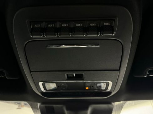 Used 2024 Ford F350 Platinum image 22