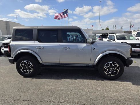 Certified 2023 Ford Bronco Outer Banks AWD/4WD image 4