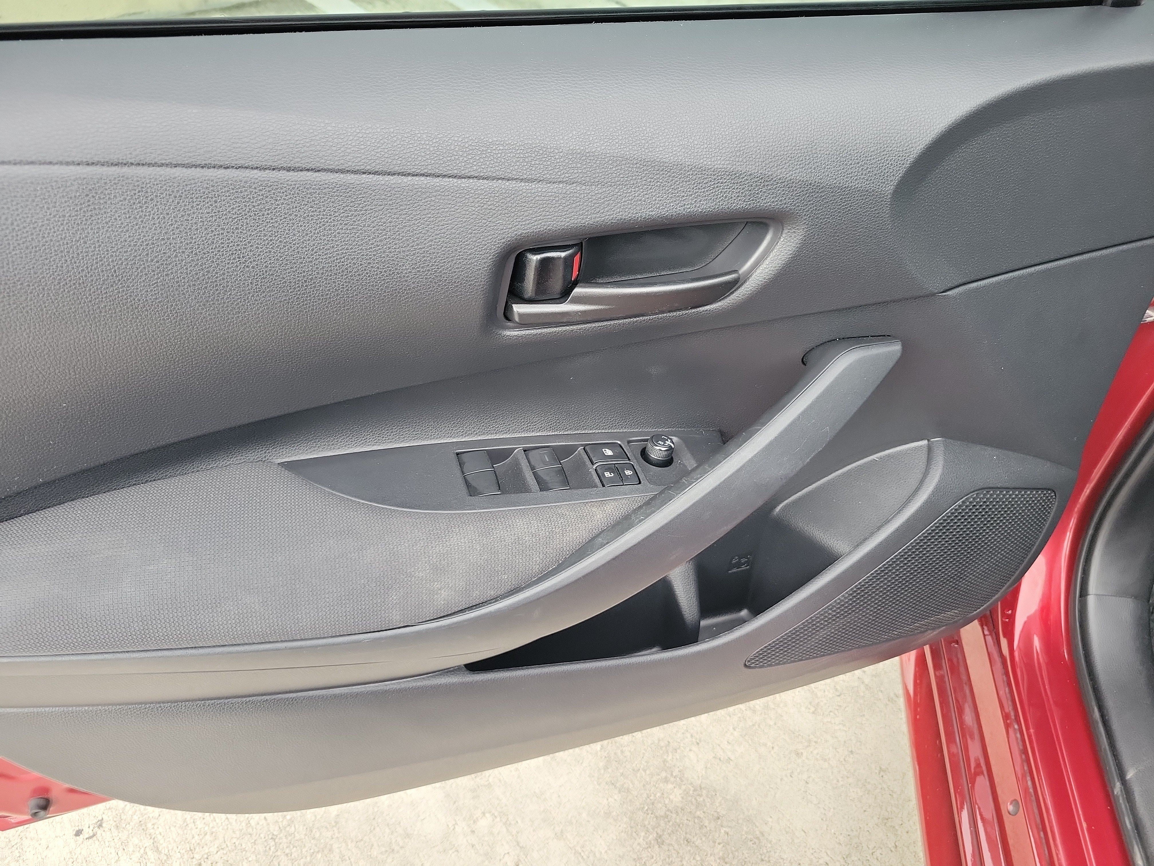 Used 2024 Toyota Corolla LE FWD image 20