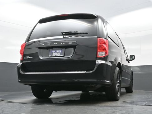 Used 2017 Dodge Grand Caravan GT FWD image 31