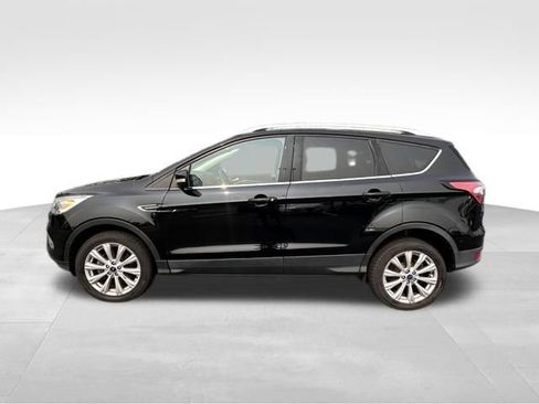 Used 2017 Ford Escape Titanium w/ Equipment Group 301A AWD/4WD image 3