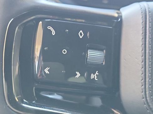 Used 2023 Land Rover Range Rover Sport SE Dynamic image 25