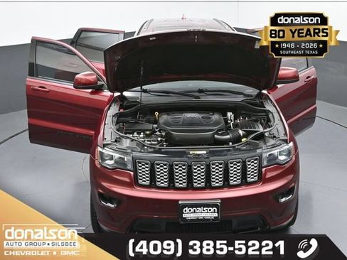 Used 2020 Jeep Grand Cherokee Altitude RWD image 23