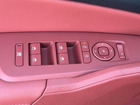 New 2026 Kia Sportage SX Prestige AWD/4WD image 13