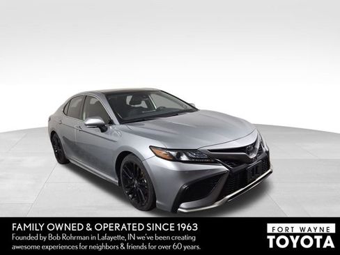 Used 2024 Toyota Camry XSE image 4