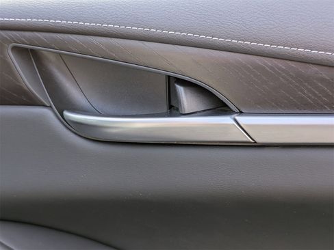 Used 2022 INFINITI QX60 Sensory w/ Cargo Package image 38