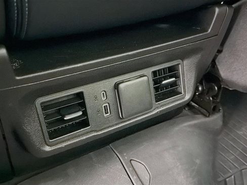 Used 2023 Chevrolet Silverado 1500 RST w/ Z71 Off-Road Package image 26