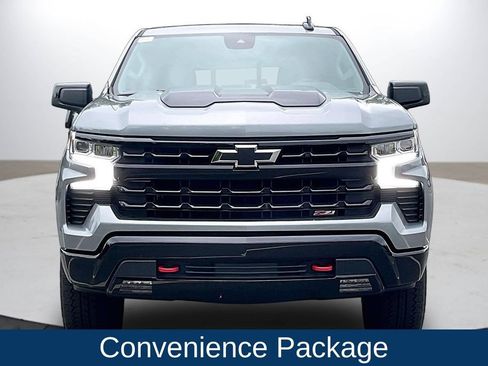 Used 2025 Chevrolet Silverado 1500 LT Trail Boss w/ Convenience Package II AWD/4WD image 3