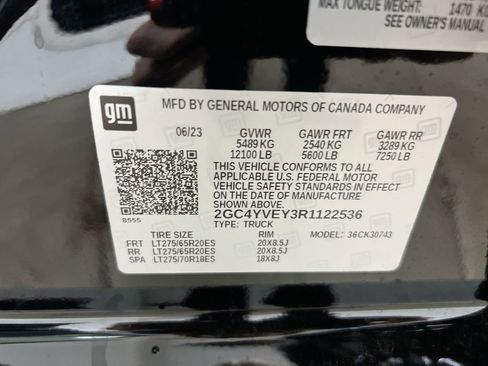 Used 2024 Chevrolet Silverado 3500 High Country w/ High Country Premium Package image 28