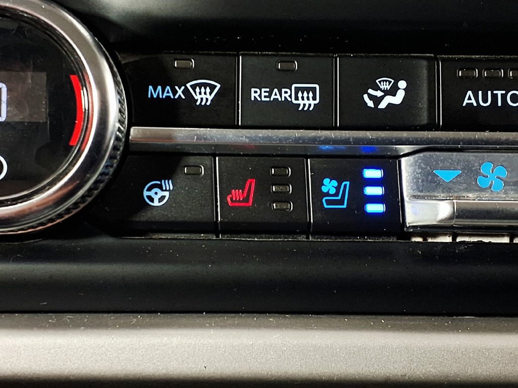 Used 2023 Ford Expedition XLT RWD image 17