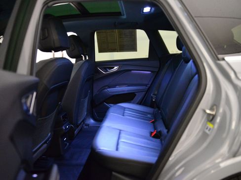 Certified 2023 Audi Q4 e-tron Premium Plus w/ Premium Plus image 11