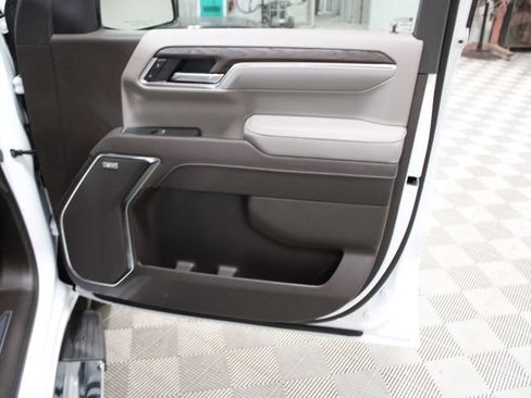 New 2026 GMC Sierra 1500 SLT w/ SLT Premium Plus Package image 26