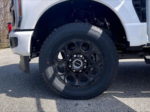 New 2026 Ford F350 XLT w/ XLT Premium Package image 11