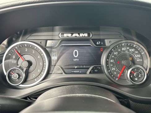 Used 2025 RAM 1500 Classic Warlock image 27