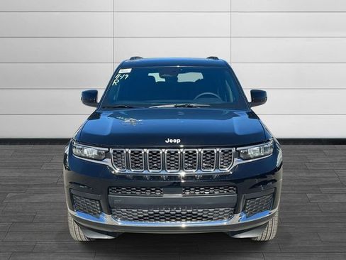 New 2025 Jeep Grand Cherokee L Laredo image 8