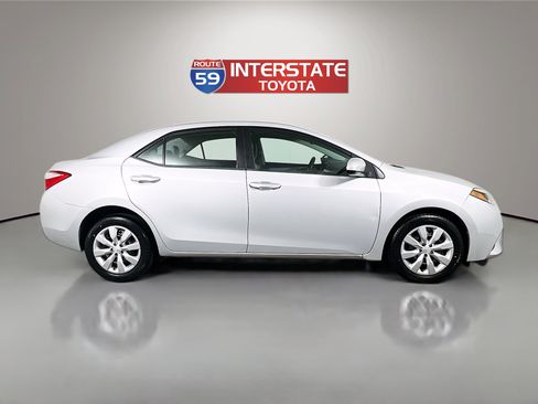 Used 2015 Toyota Corolla LE FWD image 8