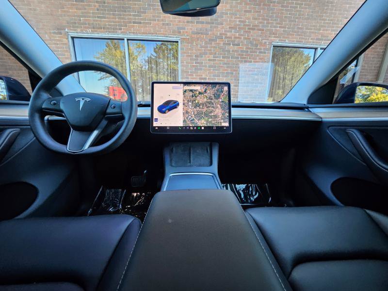 Used 2023 Tesla Model Y Long Range AWD/4WD image 41
