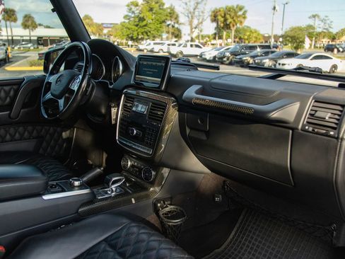 Used 2016 Mercedes-Benz G 63 AMG 4MATIC image 27