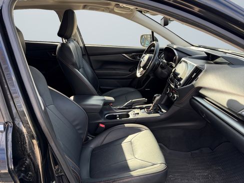 Used 2019 Subaru Crosstrek 2.0i Limited w/ Moonroof Package w/Navigation image 17