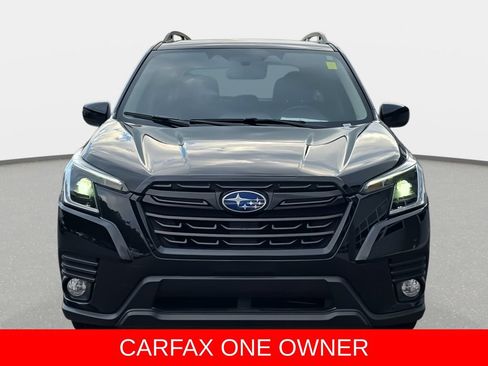 Used 2023 Subaru Forester Premium AWD/4WD image 2