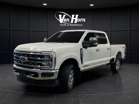 Used 2024 Ford F250 Lariat w/ Lariat Ultimate Package AWD/4WD image 3