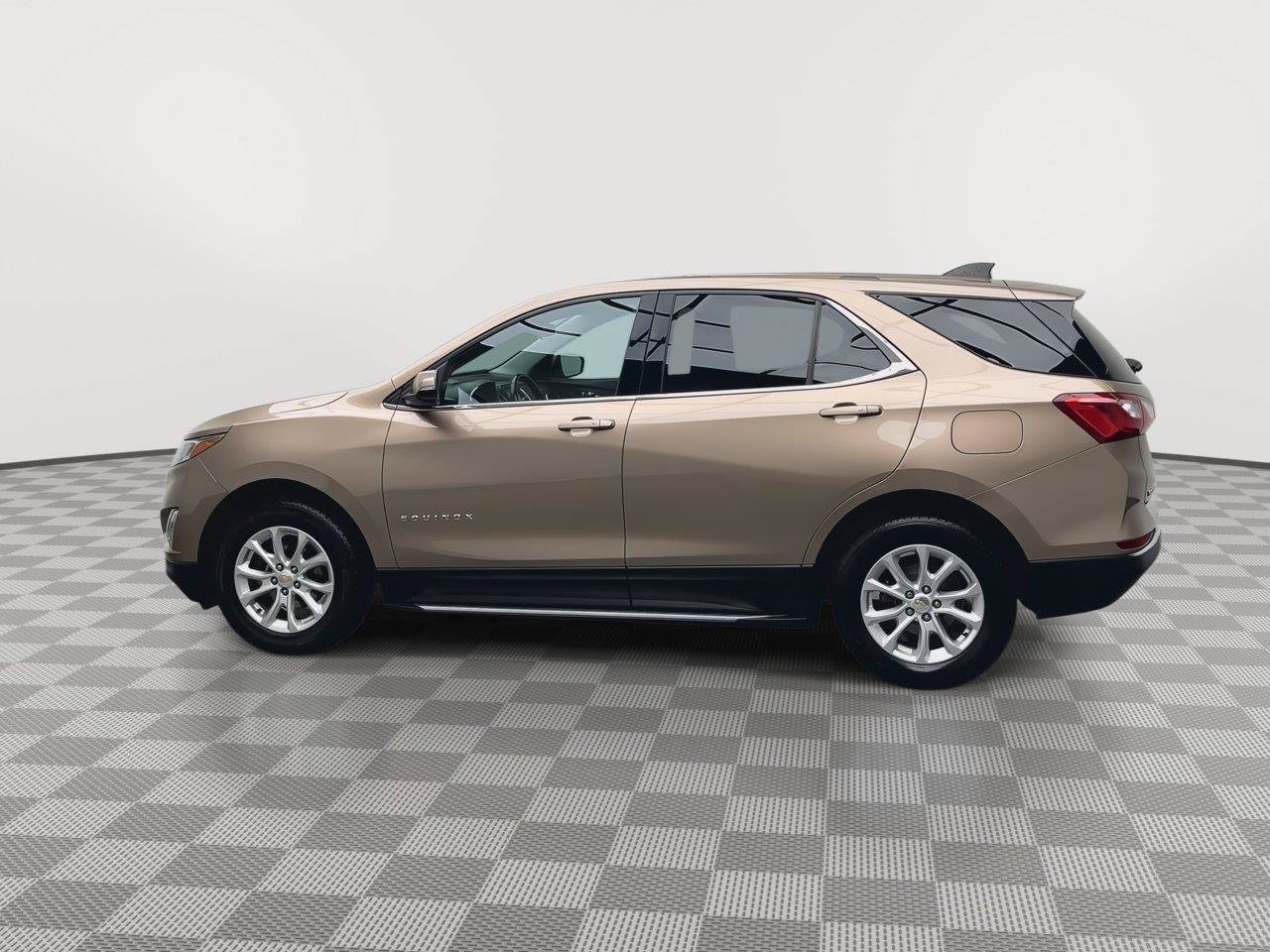 Used 2018 Chevrolet Equinox LT AWD/4WD image 34