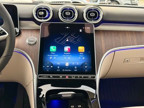 New 2026 Mercedes-Benz C 300 4MATIC Sedan image 23