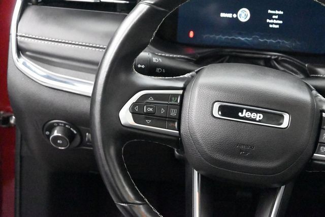 Used 2022 Jeep Compass High Altitude AWD/4WD image 30