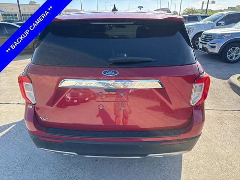 Certified 2023 Ford Explorer XLT w/ Equipment Group 202A image 10