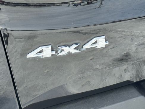 Used 2017 Jeep Renegade Sport w/ Power & Air Group image 25