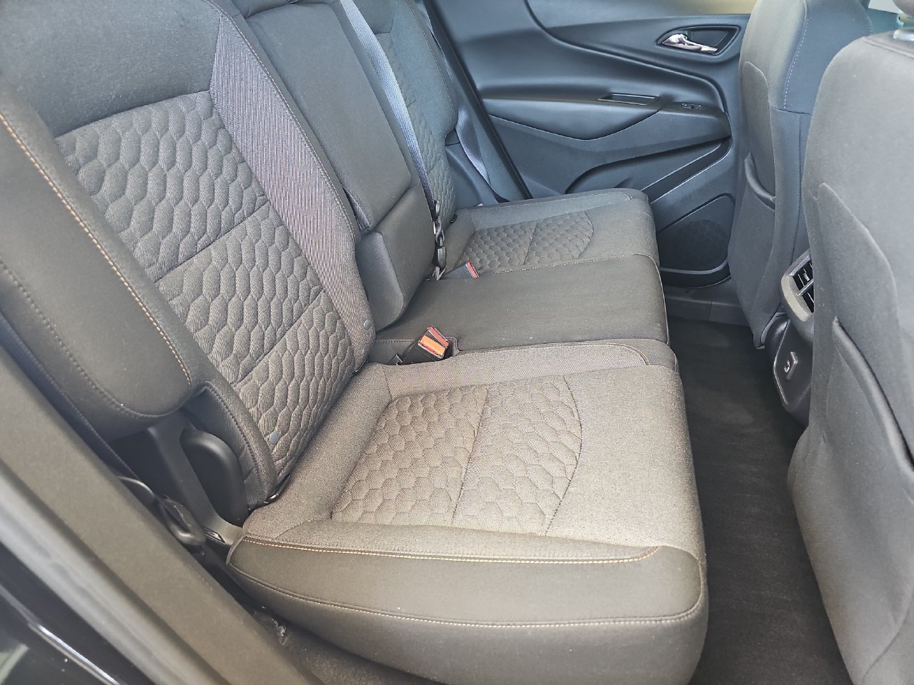 Used 2020 Chevrolet Equinox LT FWD image 18