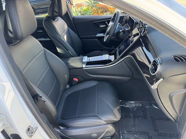 Used 2026 Mercedes-Benz GLC 300 4MATIC image 6