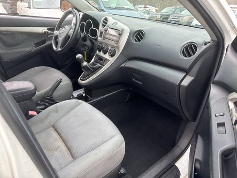 Used 2009 Toyota Matrix image 14