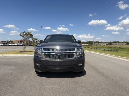 Used 2017 Chevrolet Tahoe LT w/ Luxury Package AWD/4WD image 8