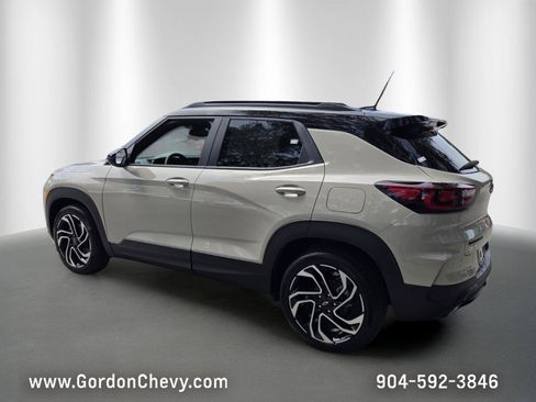 New 2026 Chevrolet TrailBlazer RS w/ Convenience Package FWD image 4