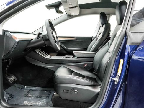 Used 2023 Tesla Model Y Performance AWD/4WD image 16