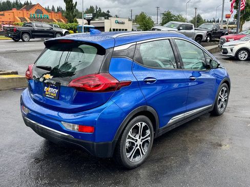 Used 2018 Chevrolet Bolt Premier w/ Driver Confidence II Package FWD image 7