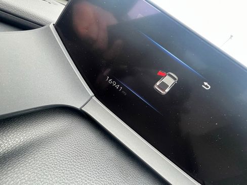 Used 2024 Toyota Prius Limited w/ Limited Premium Package image 12