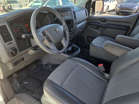 Used 2019 Nissan NV 2500 S w/ Back Door Glass Package image 12