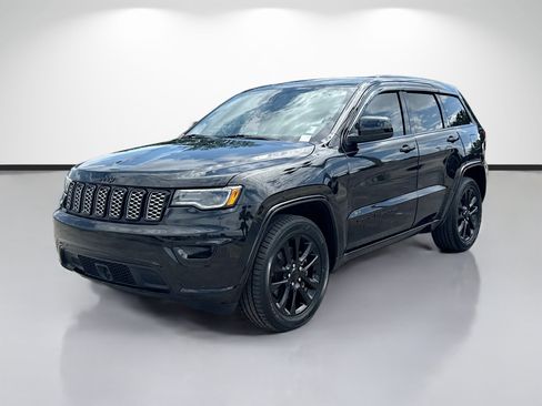Used 2021 Jeep Grand Cherokee Laredo X RWD image 7