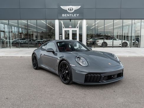 Used 2026 Porsche 911 Carrera GTS image 18