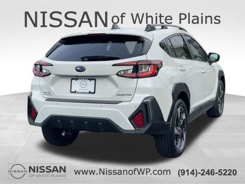 Used 2024 Subaru Crosstrek 2.5i Limited AWD/4WD image 4