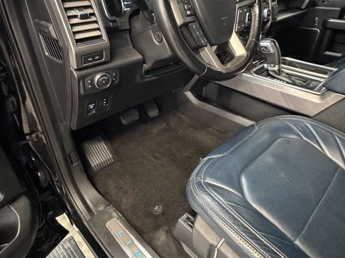 Used 2018 Ford F150 Limited w/ Trailer Tow Package image 28