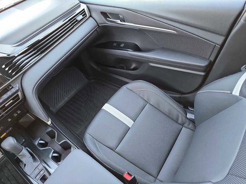 Used 2026 Toyota Camry SE image 12